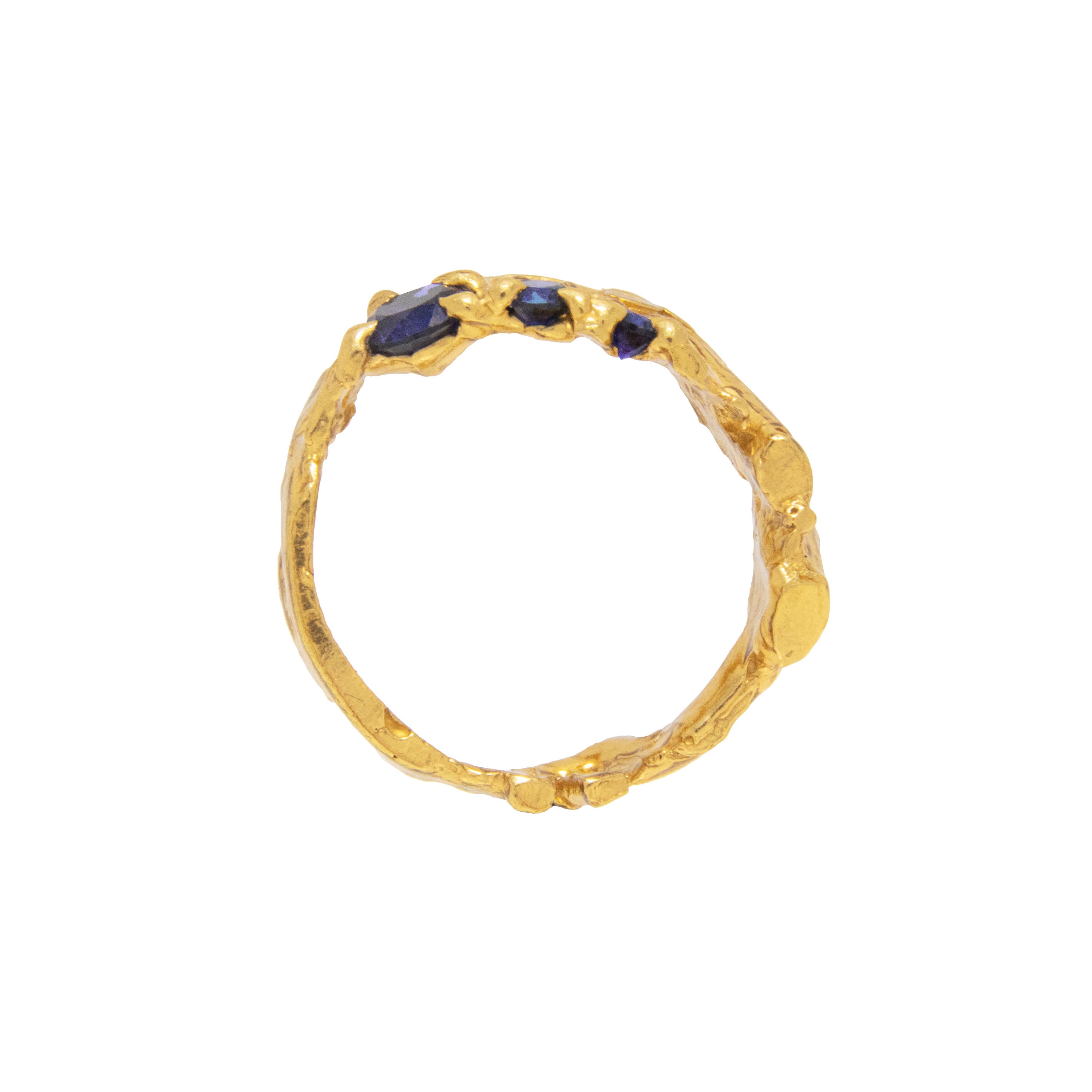 Hati Sapphire Ring