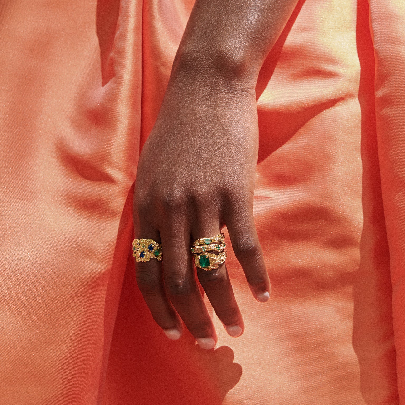 Shiitake Sapphire Emerald Ring